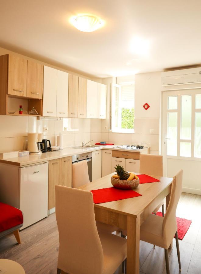 Apartments Silva Split Exterior photo